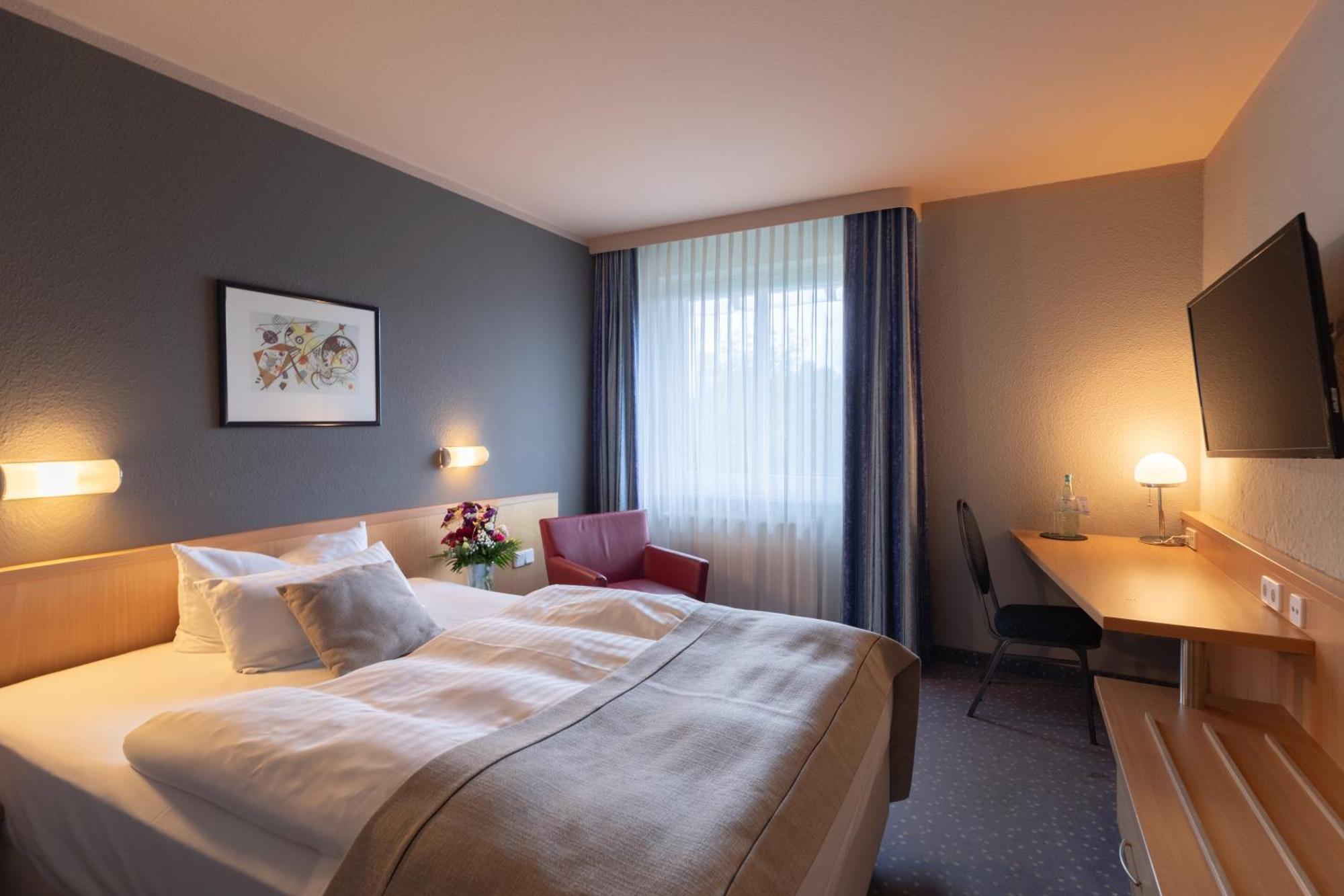 Garner Hotel Cottbus Sued By Ihg Buitenkant foto