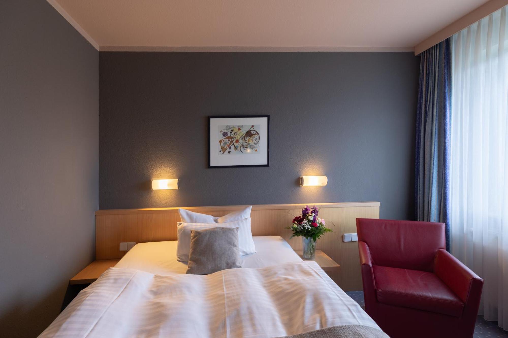 Garner Hotel Cottbus Sued By Ihg Buitenkant foto