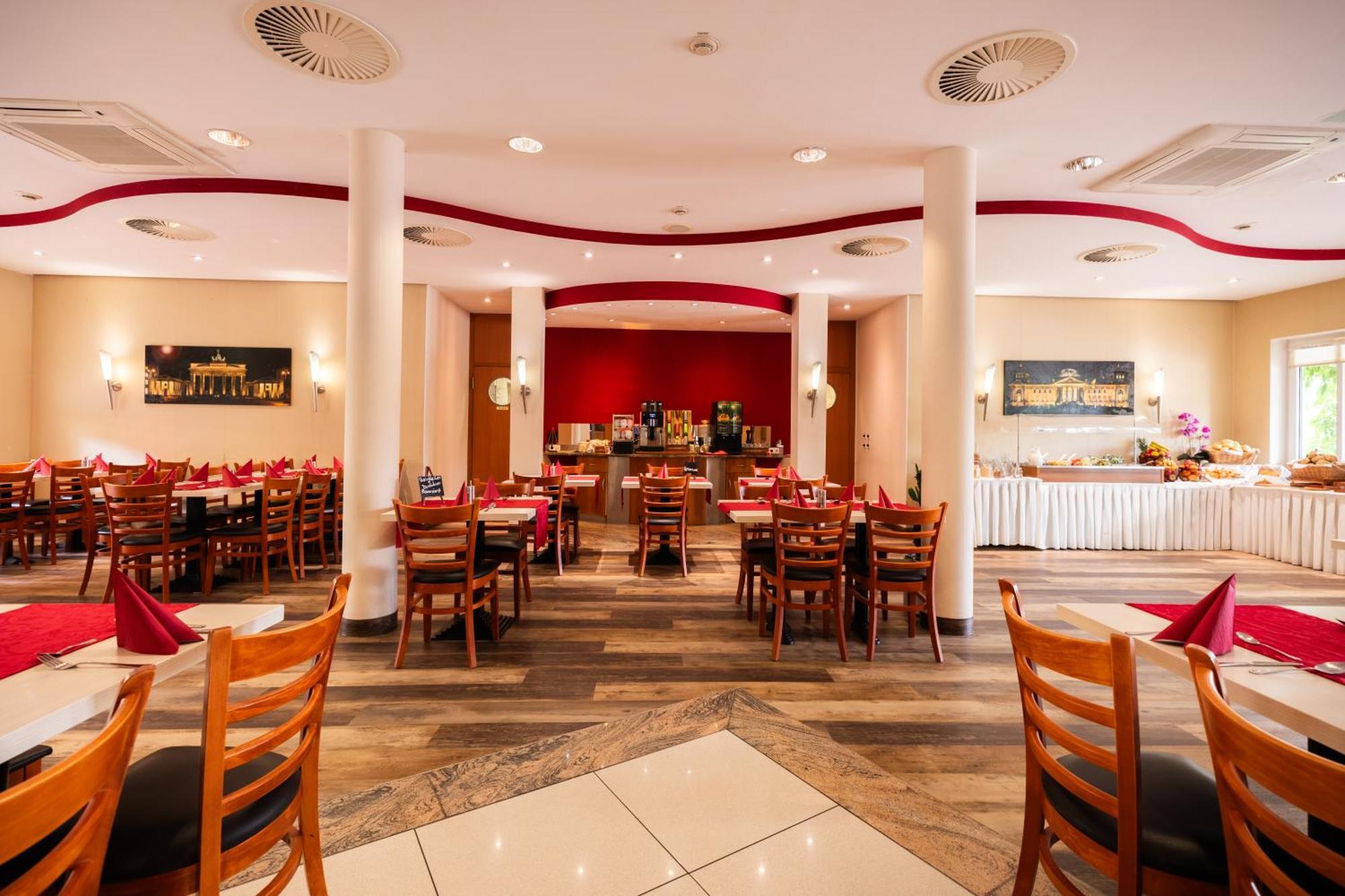 Garner Hotel Cottbus Sued By Ihg Buitenkant foto