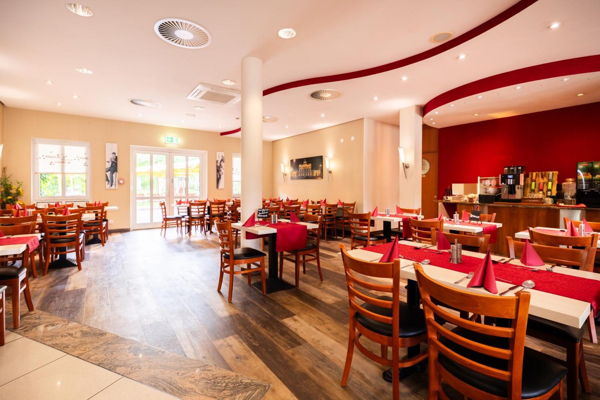 Garner Hotel Cottbus Sued By Ihg Buitenkant foto